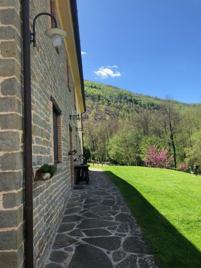 Agriturismo La Ferraia Pianello  Exterior photo